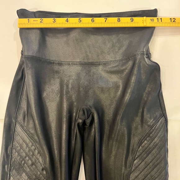SPANX Faux Leather Moto Legging Very Black Size Small - Picture 11 of 12